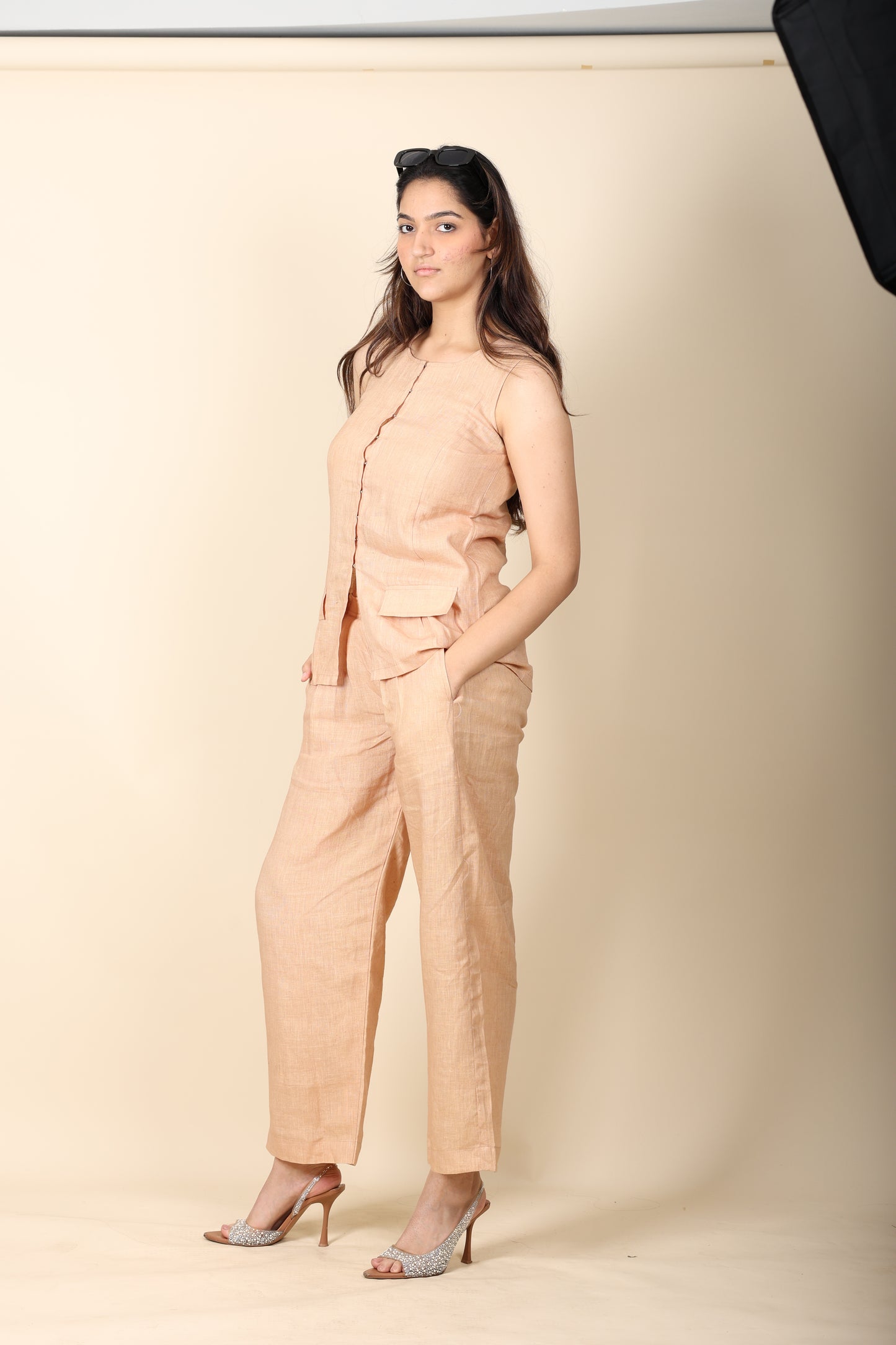 Linen Co-ord Set | Sleeveless Top & Straight Pants