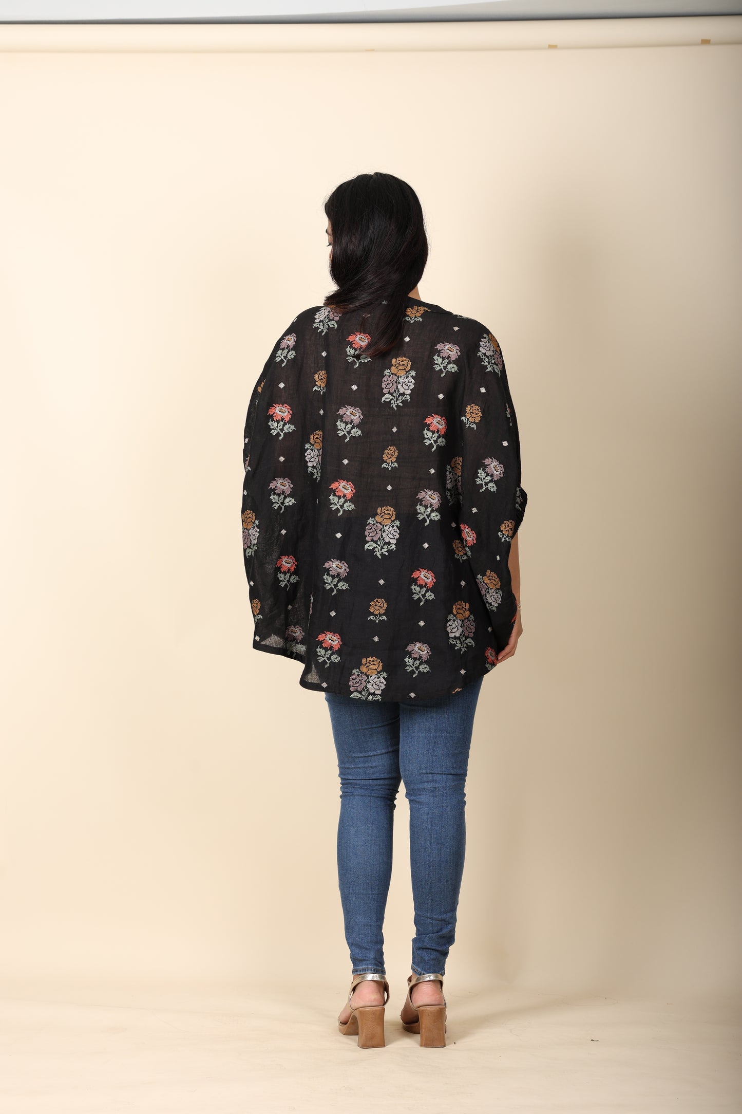 Women’s Black Linen Embroidered Top