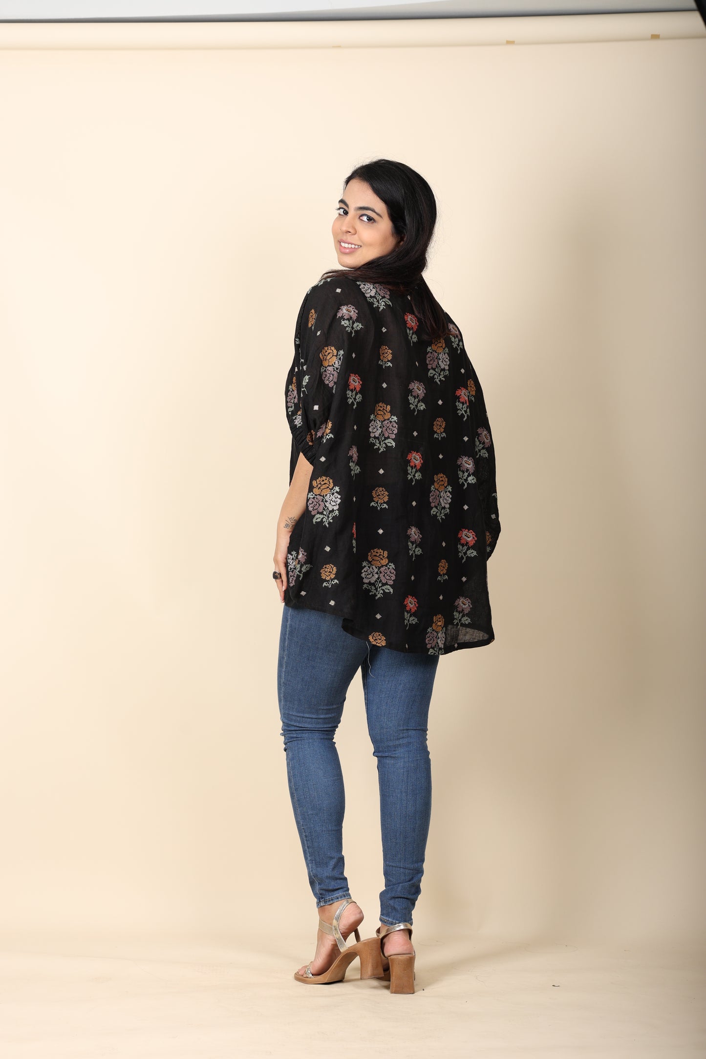 Women’s Black Linen Embroidered Top