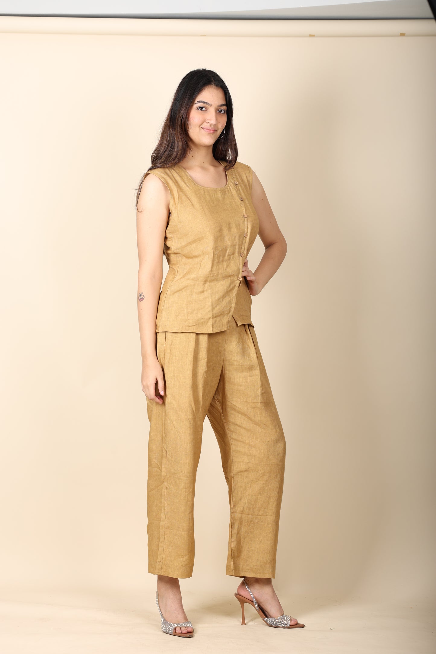 Women’s Beige Linen Sleeveless Co-ord Set