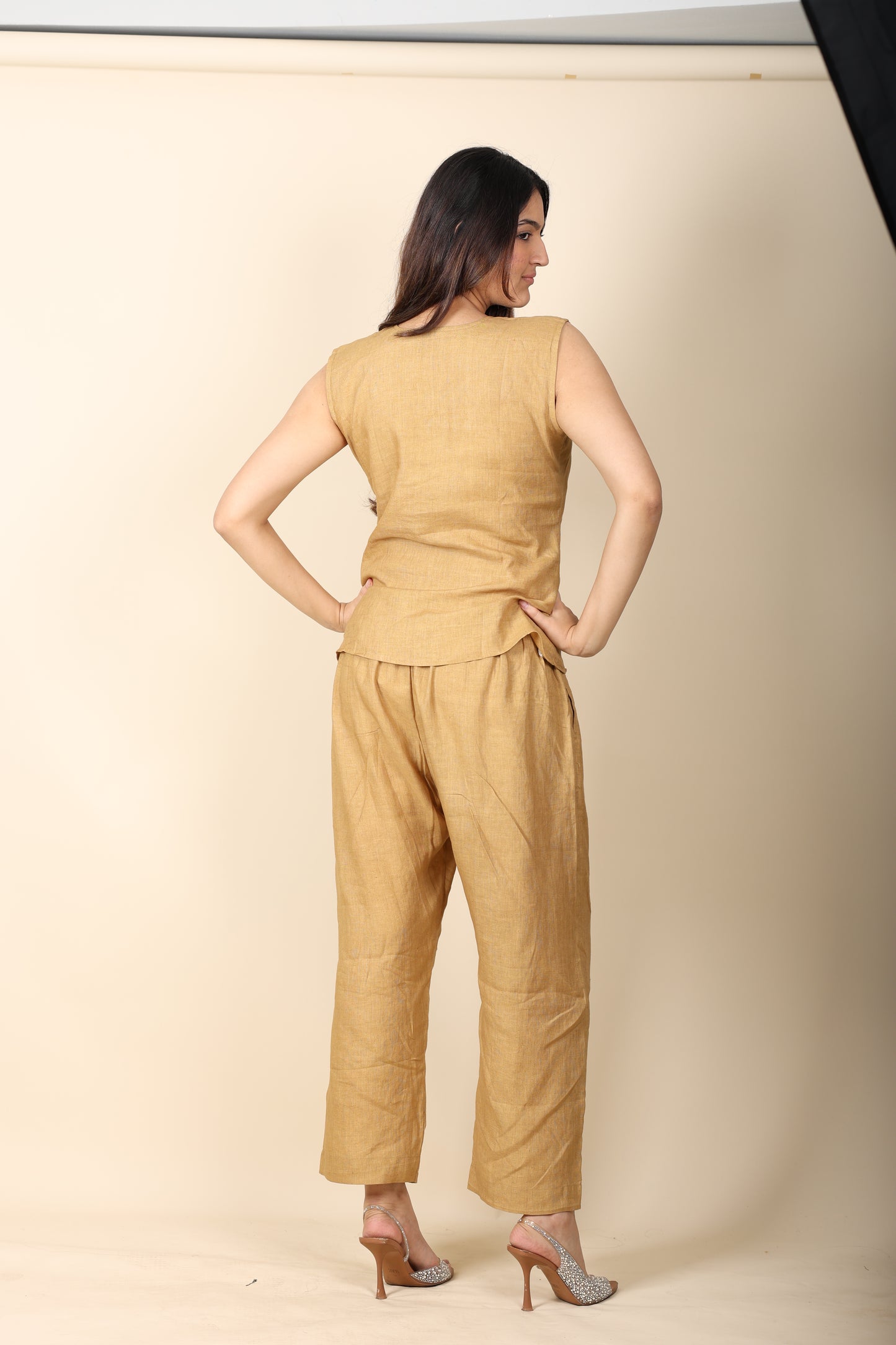 Women’s Beige Linen Sleeveless Co-ord Set