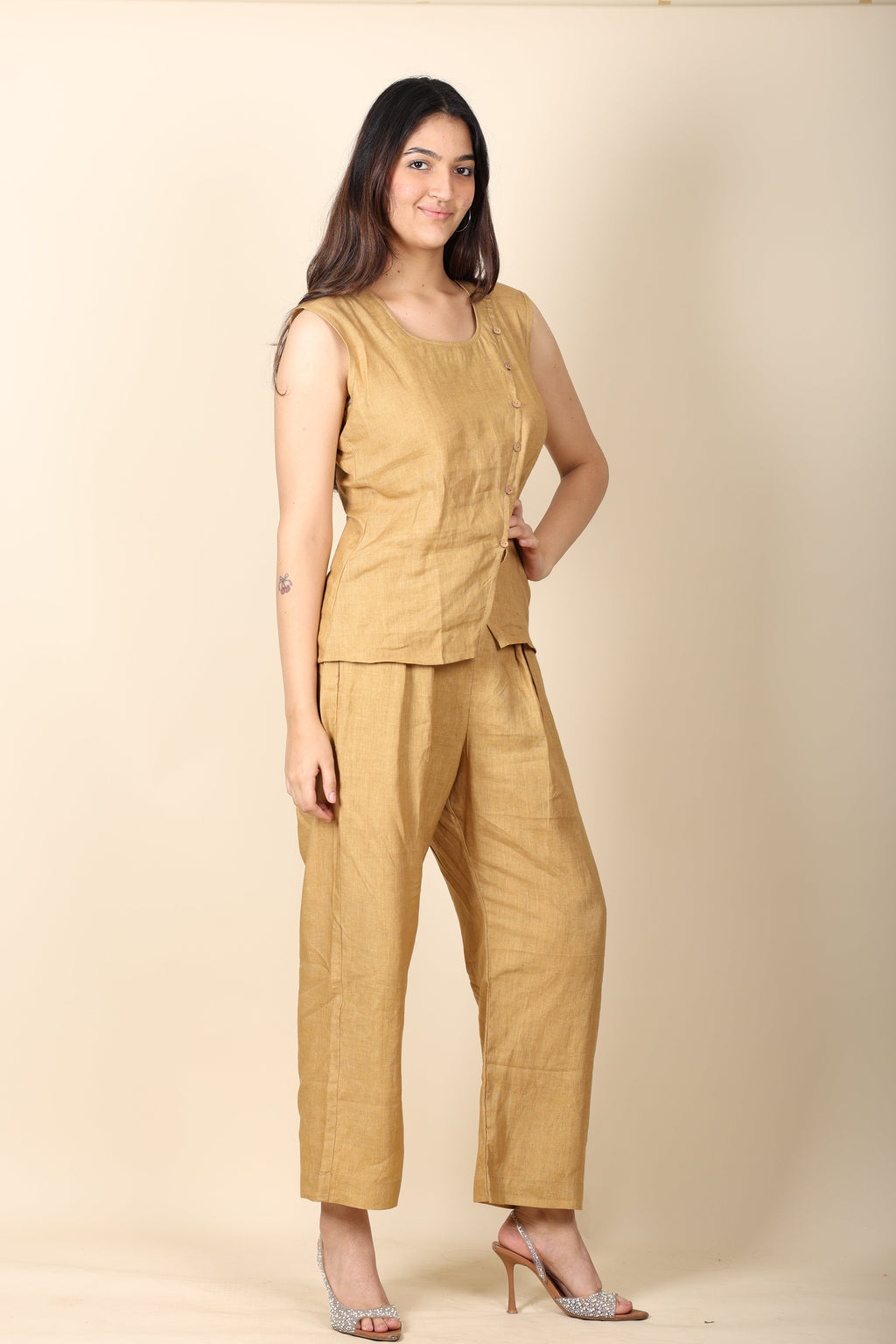 Women’s Beige Linen Sleeveless Co-ord Set