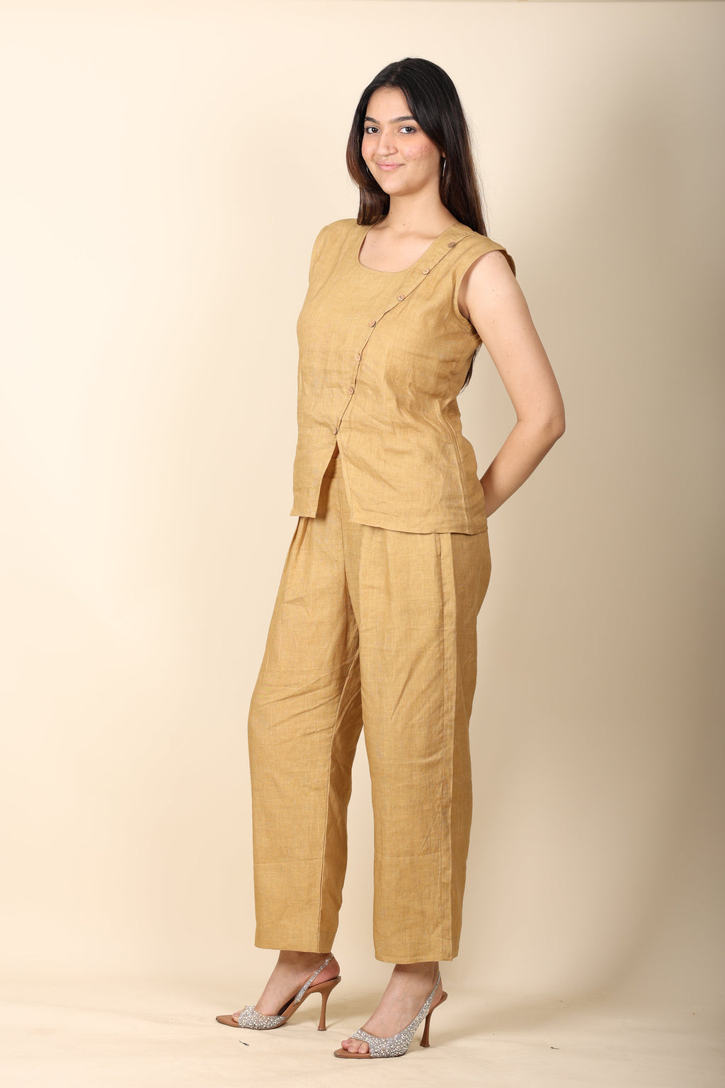 Women’s Beige Linen Sleeveless Co-ord Set