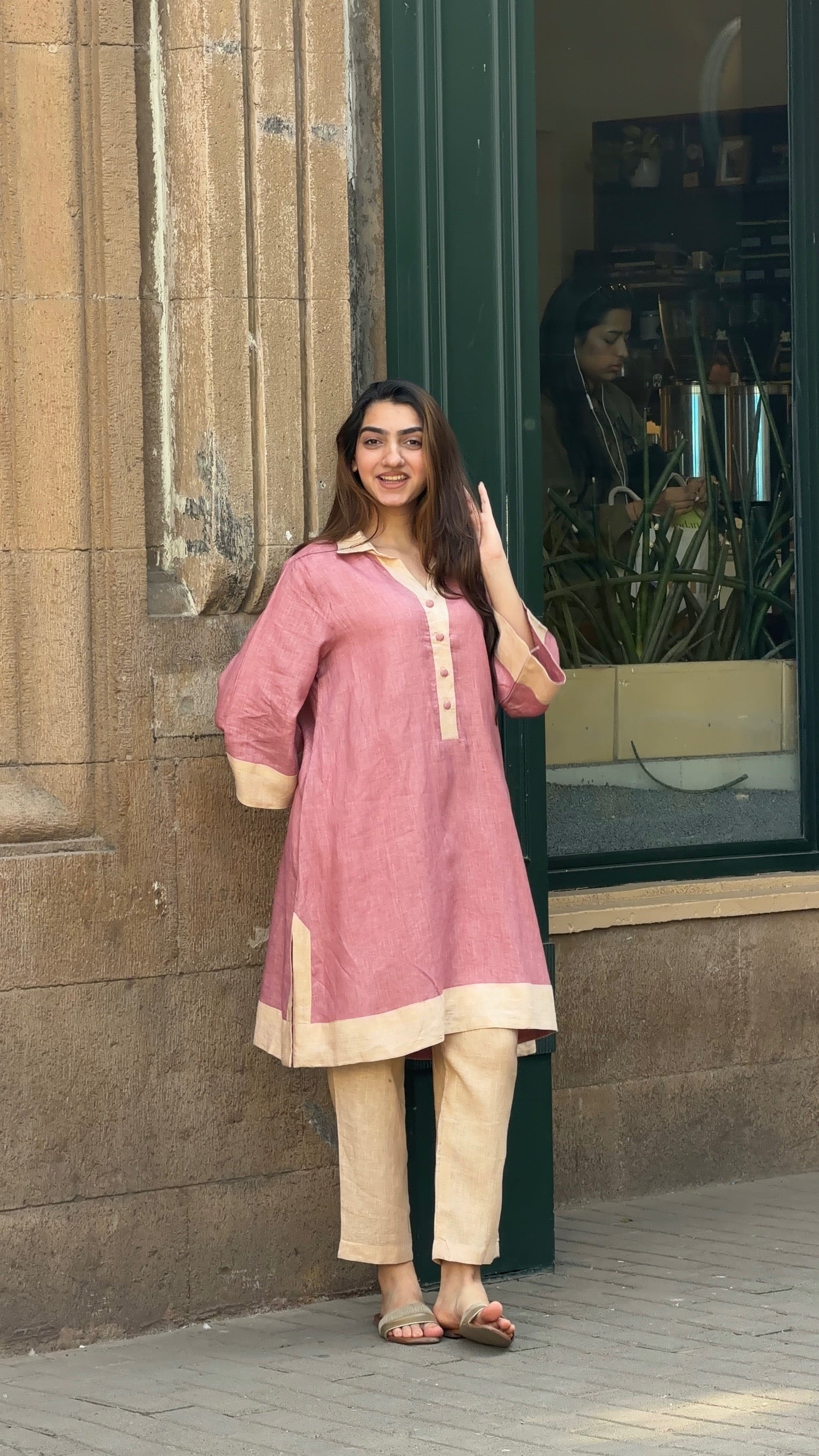 Gulnaar Linen Set
