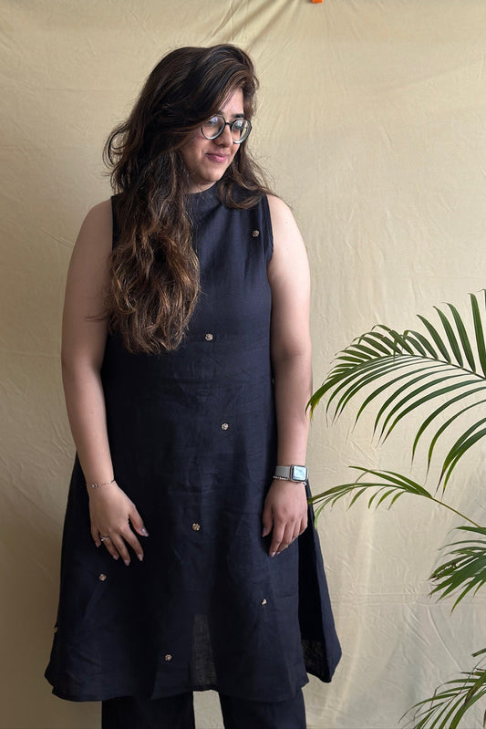 Black Linen Kurti Set with zardosi work