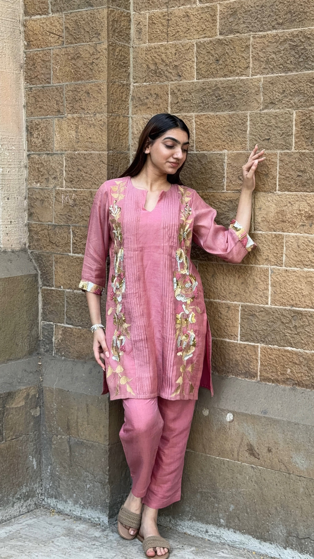 Mehr Gul Kurta Set